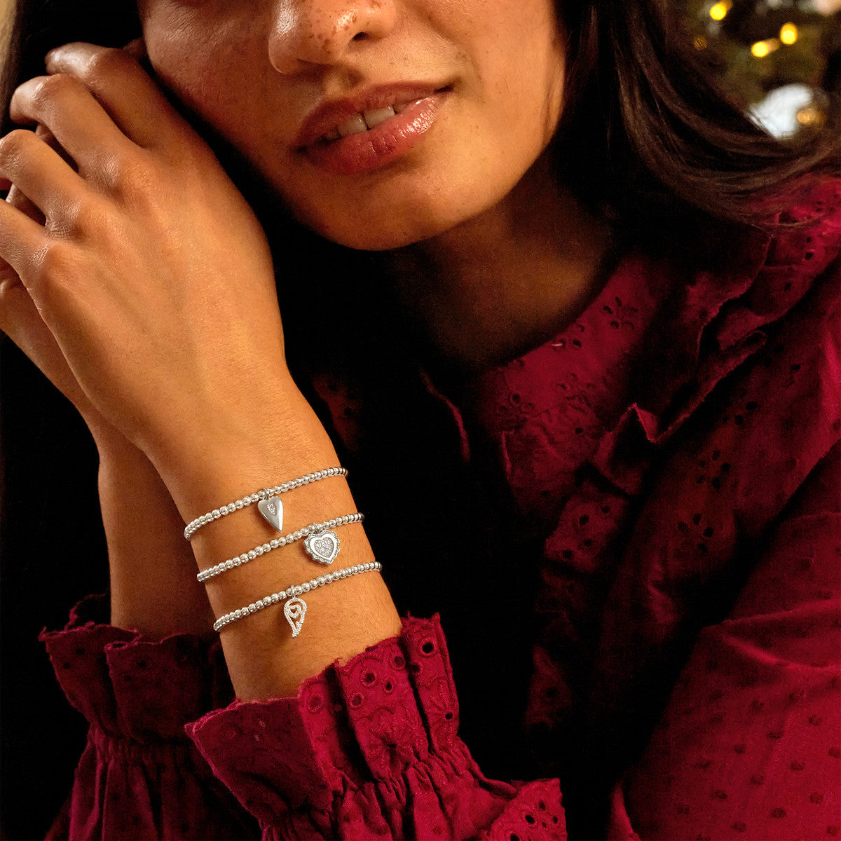 Joma Christmas A Little Family Is The Heart Of Christmas Bracelet