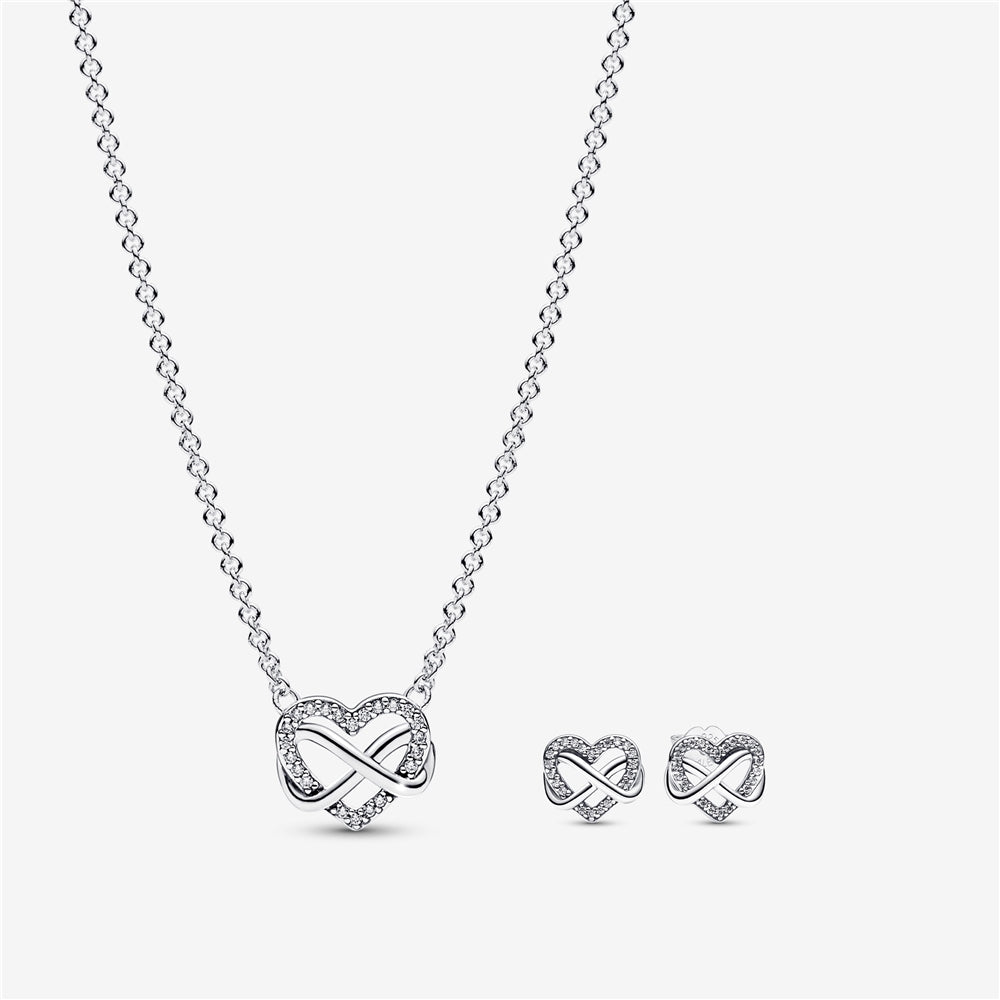 Pandora Sparkling Infinity Heart Set