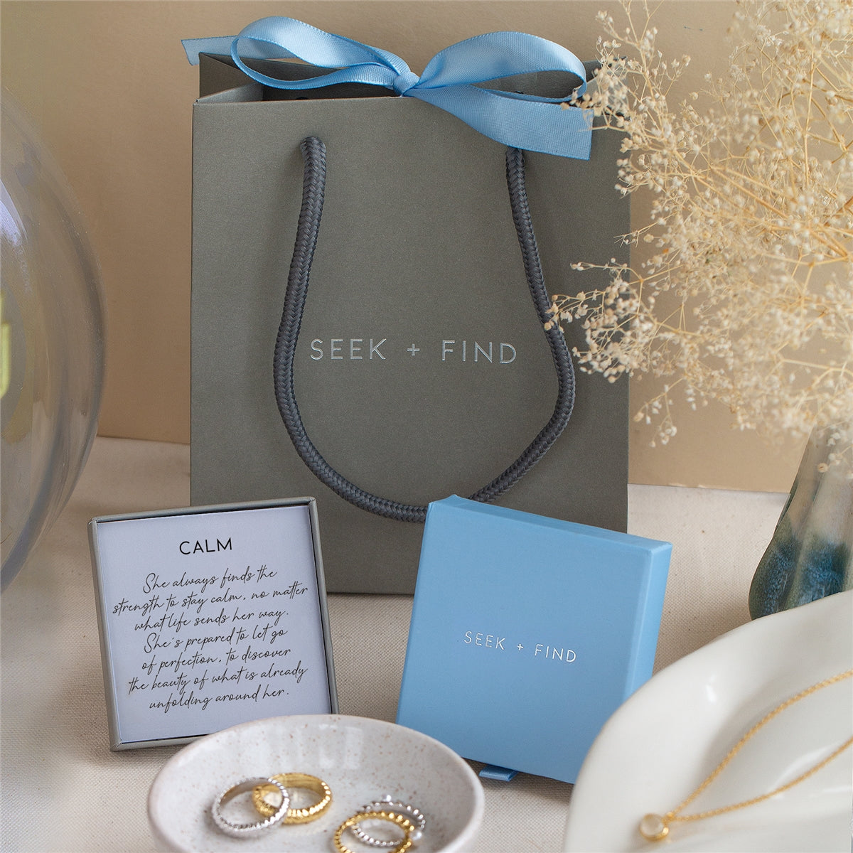 Seek + Find Gold Calm Bobble Ring