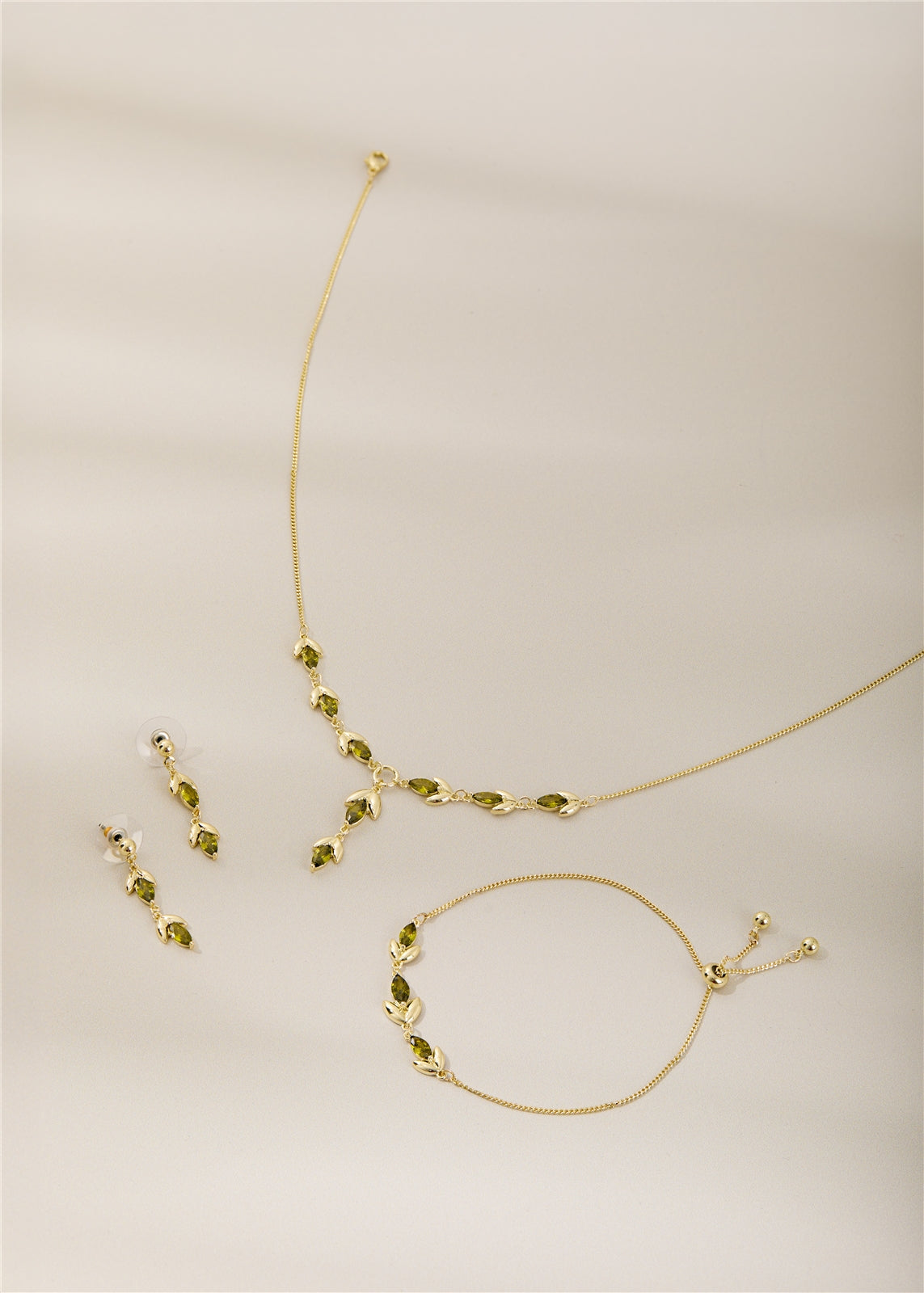 August Woods Gold Flora Green Gift Set