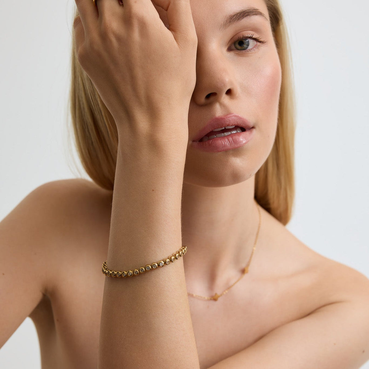 D.Louise Gold Classic Bezel Tennis Bracelet