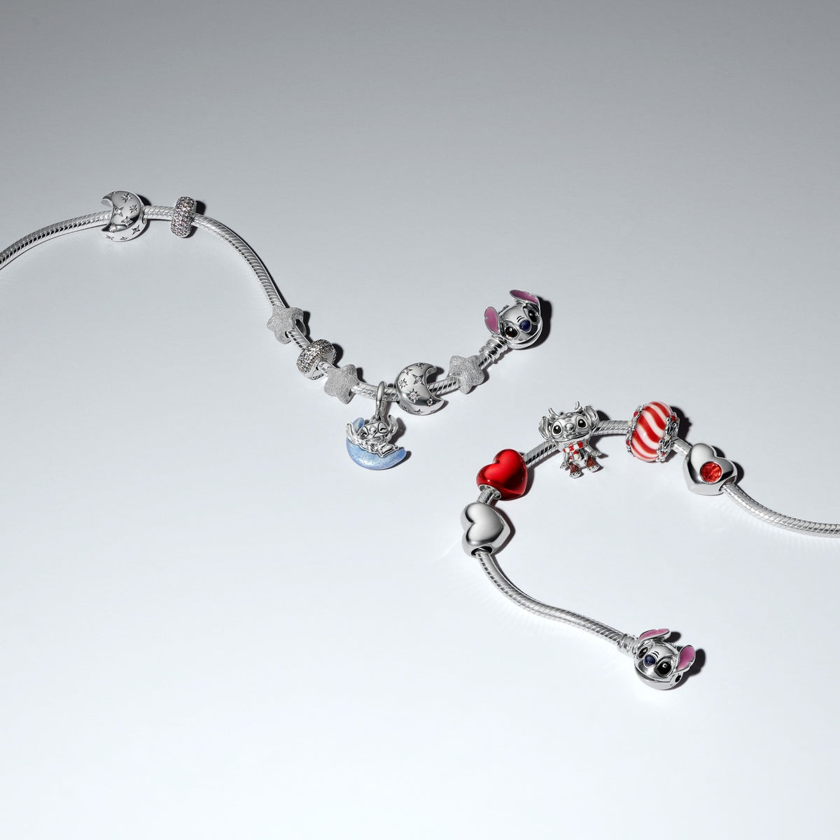 Pandora Disney Stitch Glow-in-the-dark Moon Dangle Charm