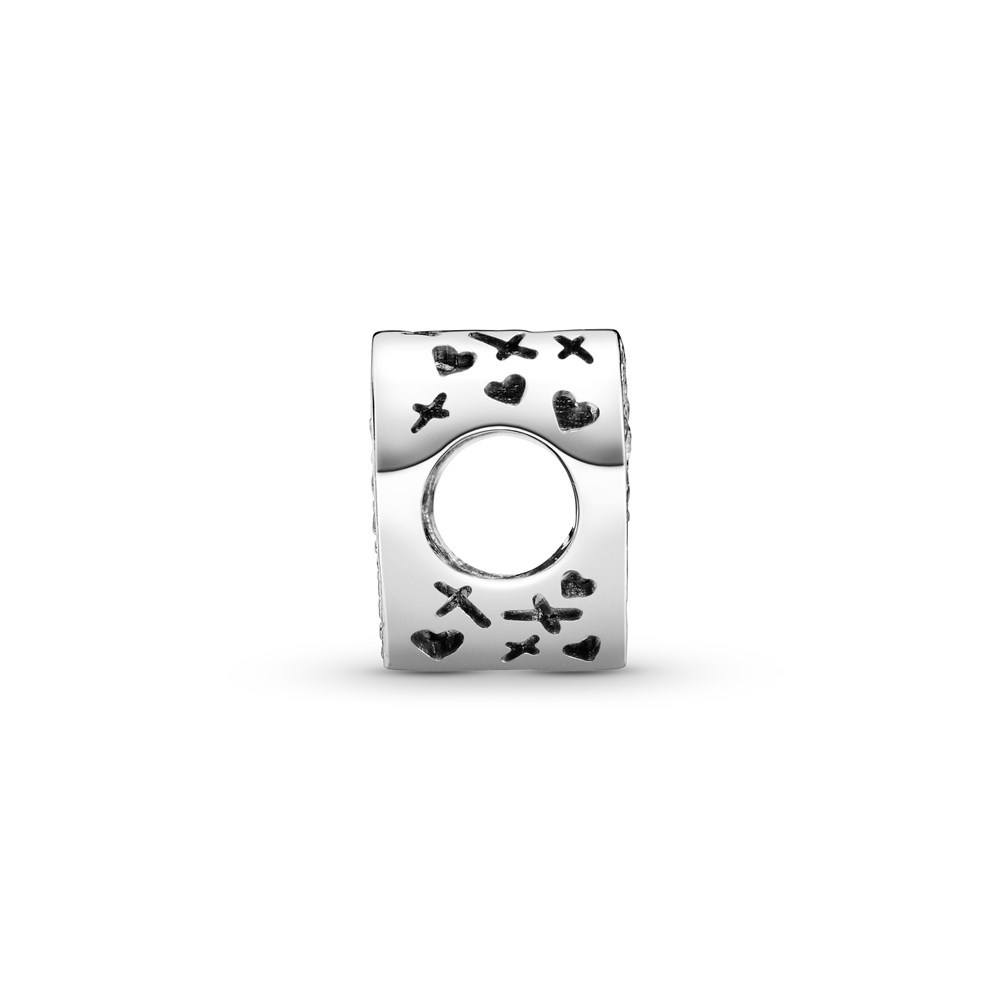 Pandora Sparkling Freehand Heart Charm