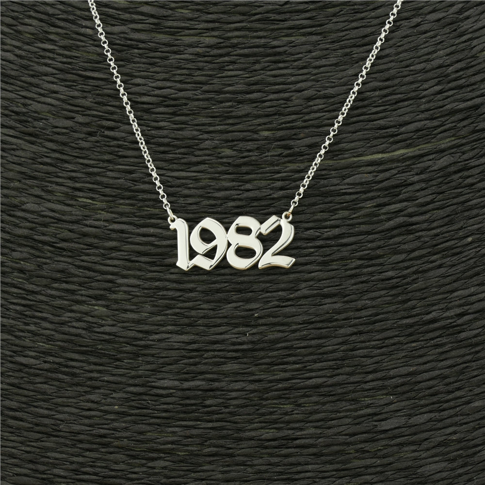 Argento Year Necklace
