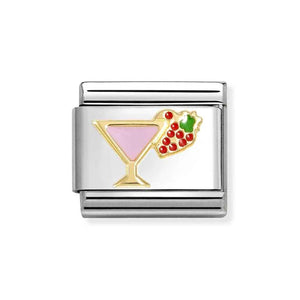 Nomination Cocktail With Strawberry Charm