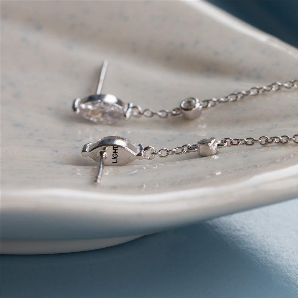 Seek + Find Light Wonder Silver Link Earrings