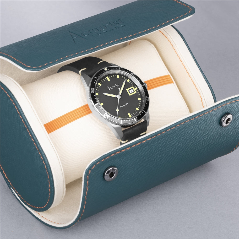Accurist Men's Dive Black Dial Rubber Strap Watch