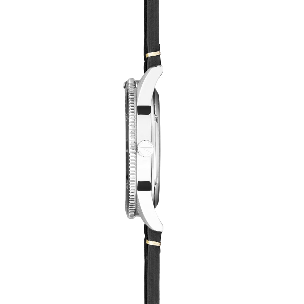 Accurist Men's Dive Black Dial Rubber Strap Watch