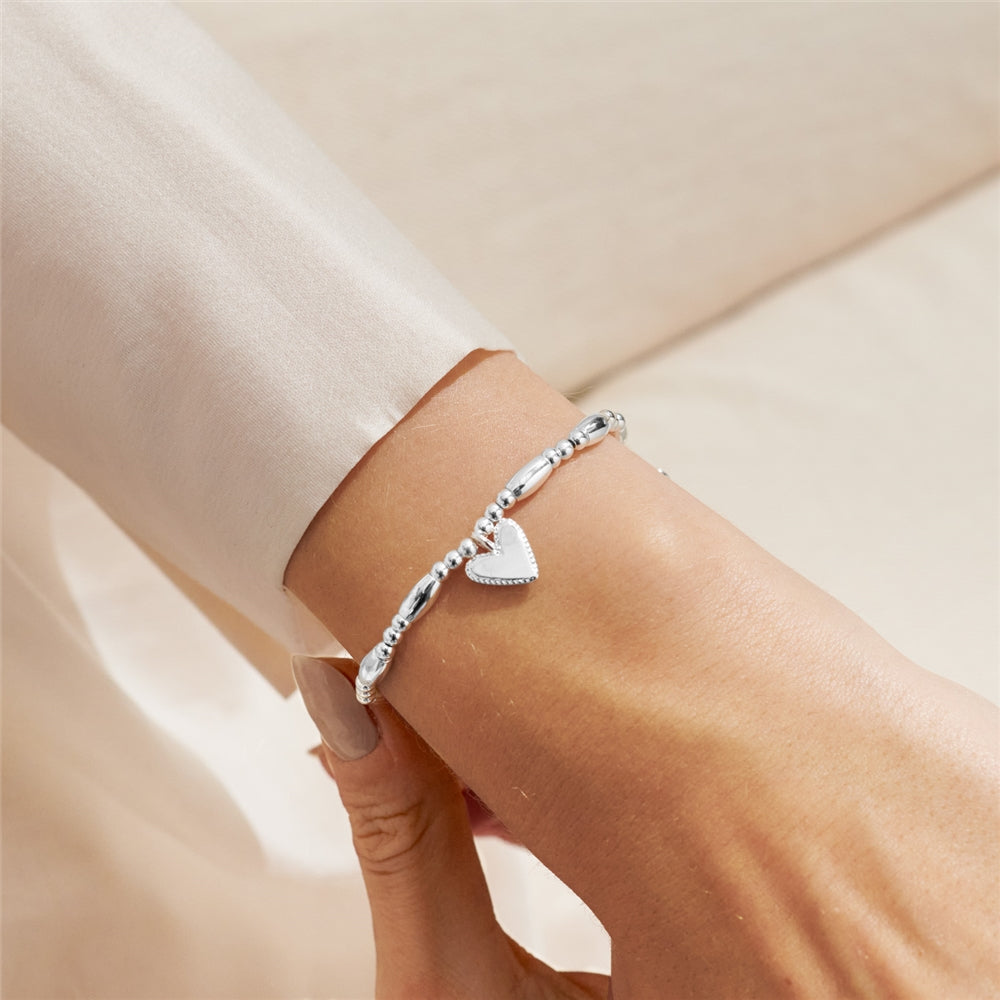 Joma Boxed Love Hearts Charms Bracelet