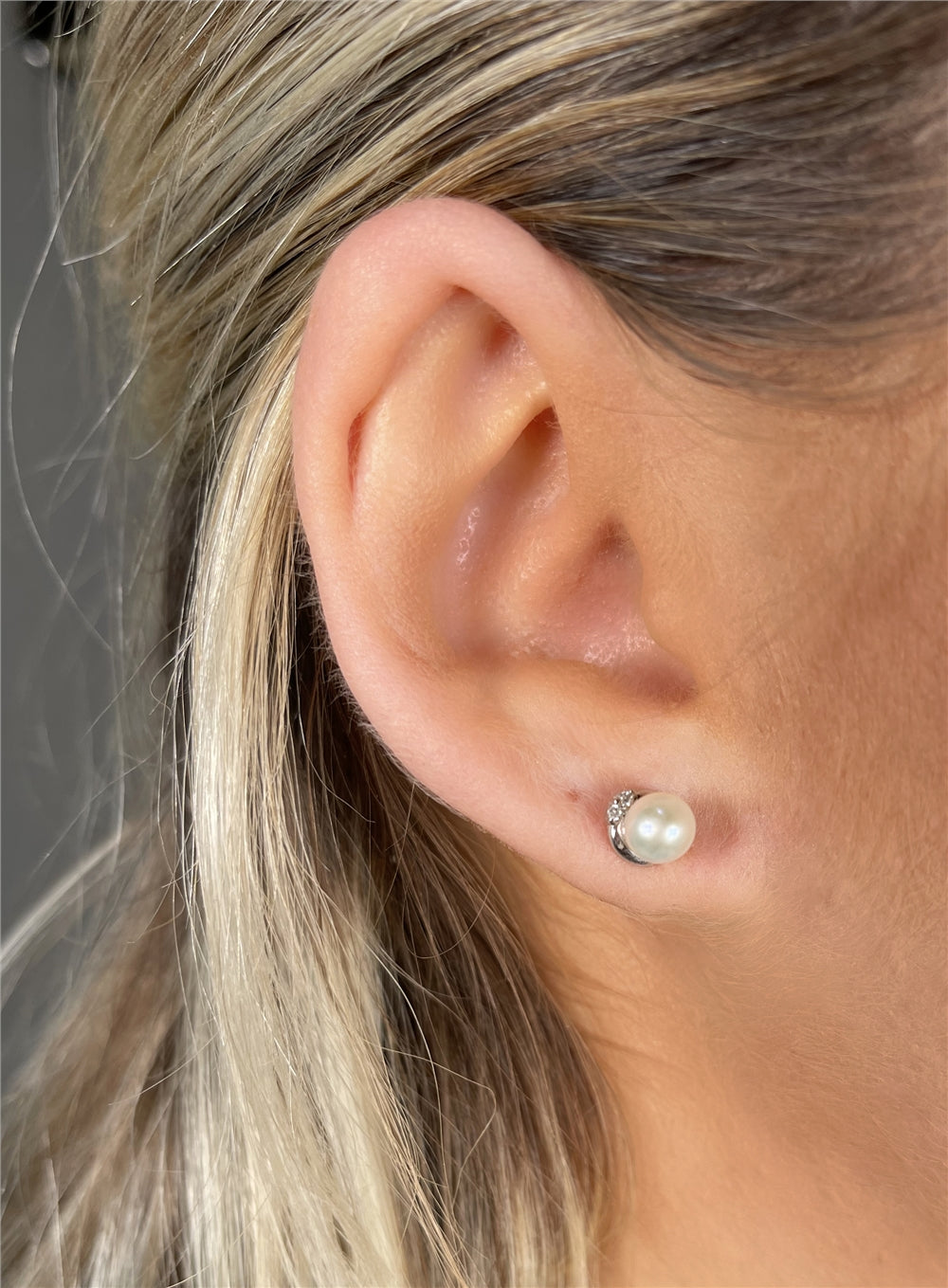 Argento Silver Crystal Pearl Stud Earrings