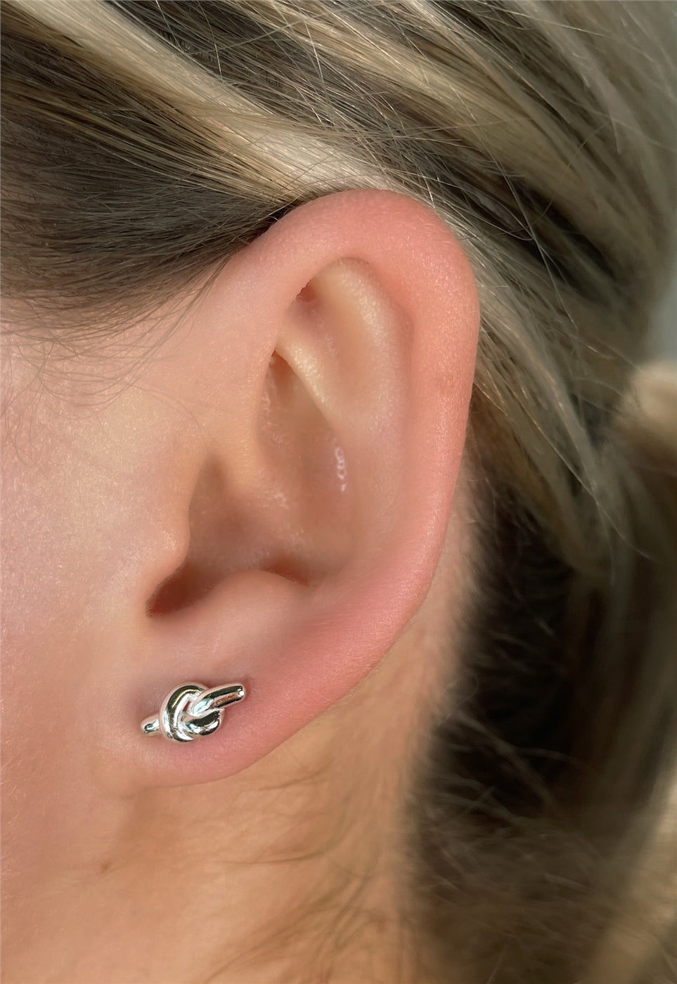 Argento Silver Classic Knot Stud Earrings