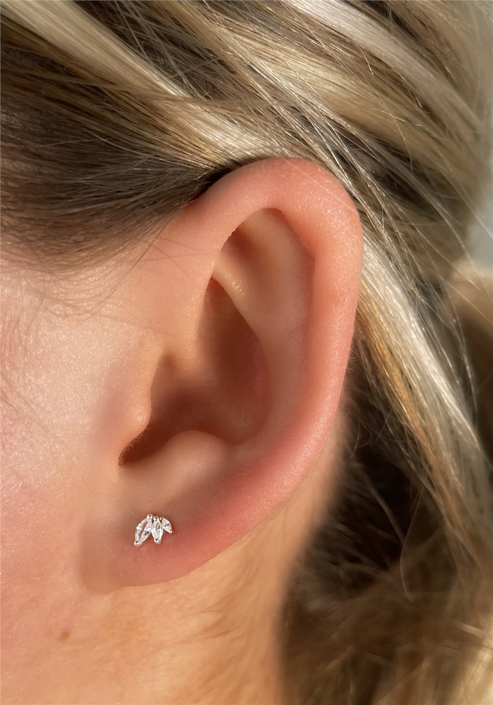 Argento Silver Crystal Petite Single Stud Earrings