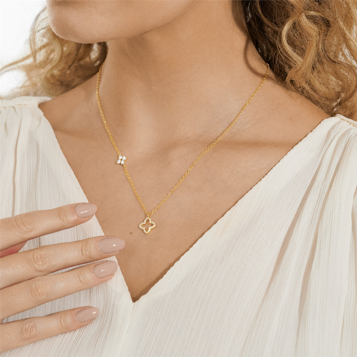 Joma Gold Style Story Pavé Clover Necklace
