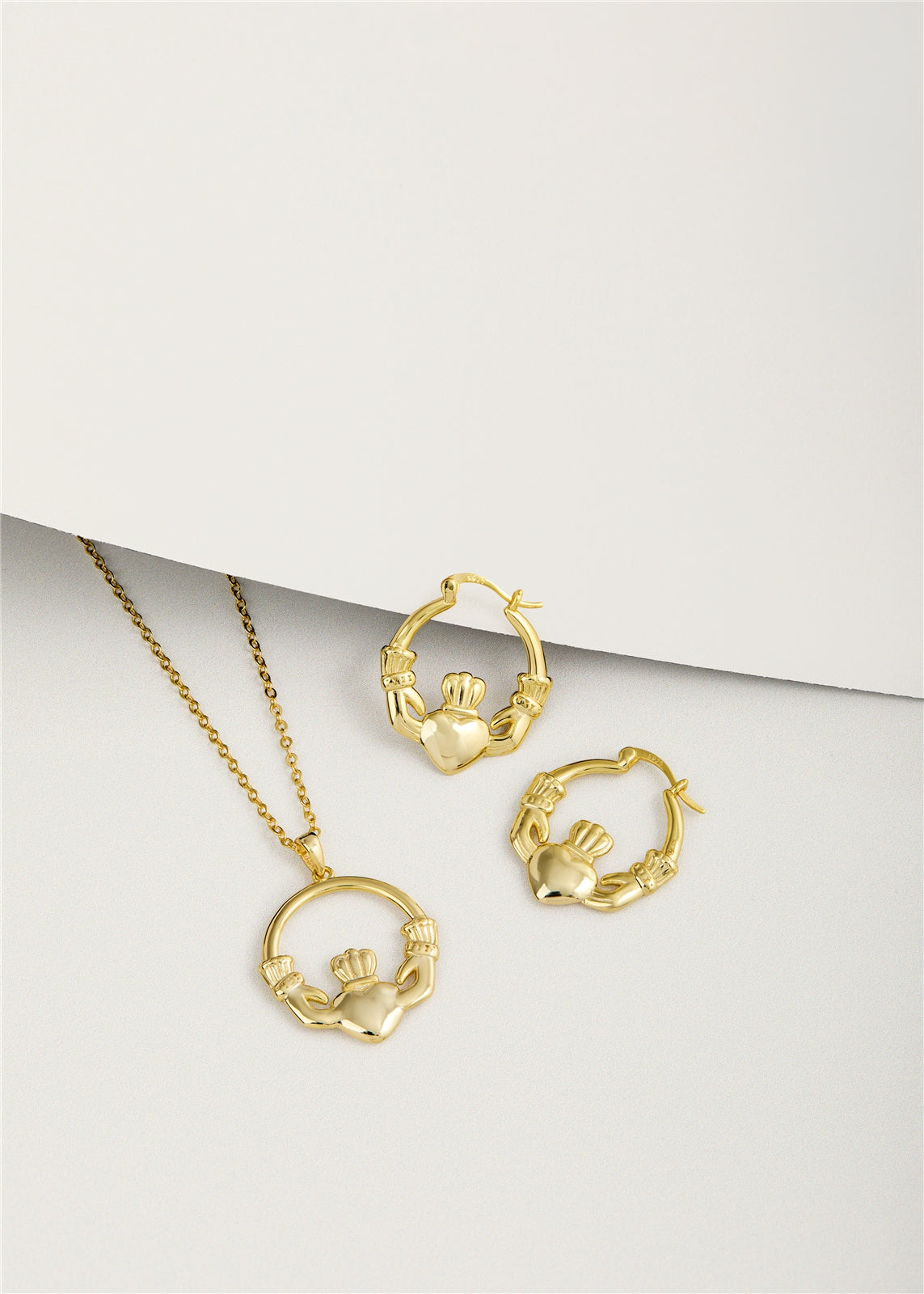 Argento Gold Puffy Claddagh Necklace