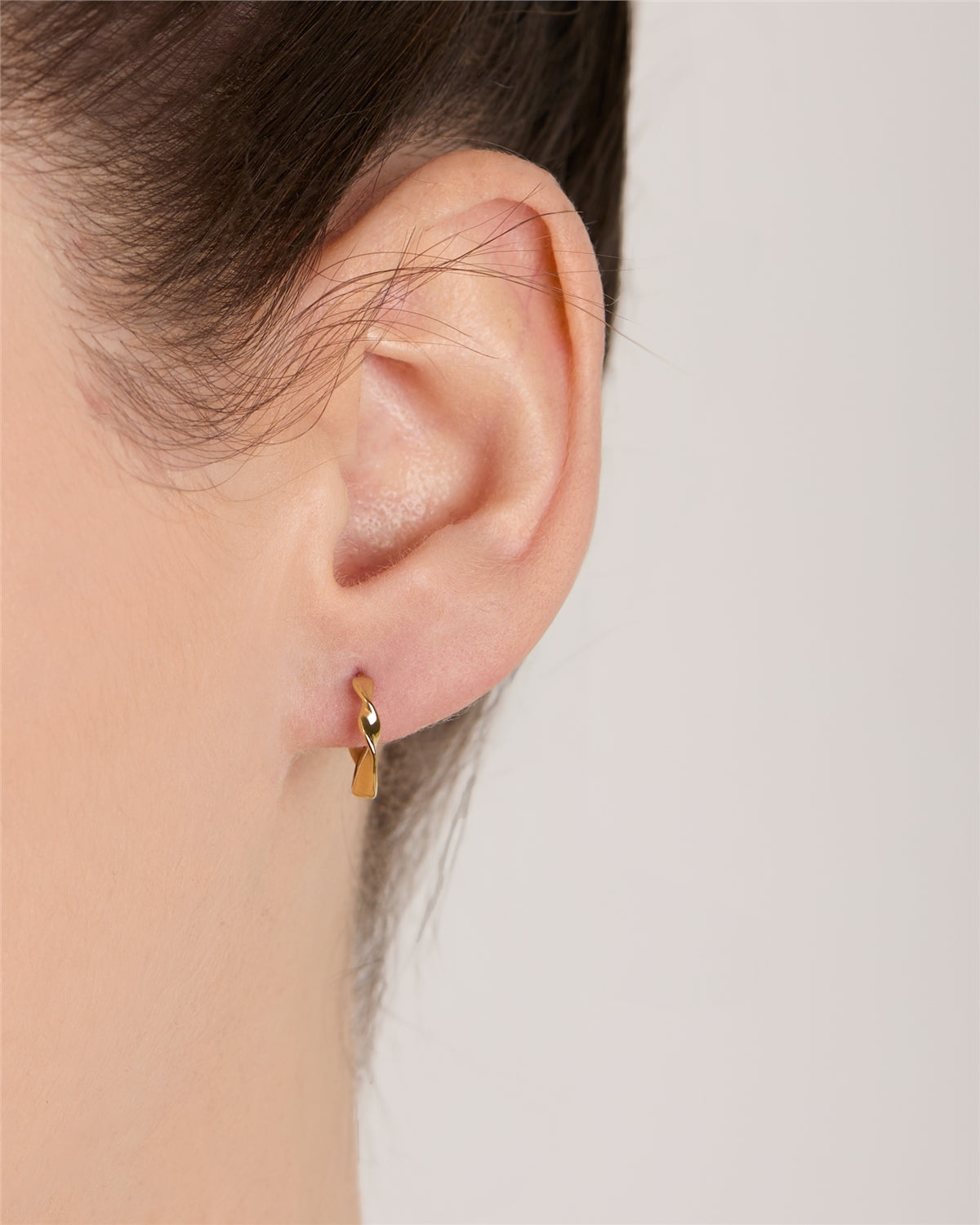 Over & Over Gold 10mm Twist Earrings