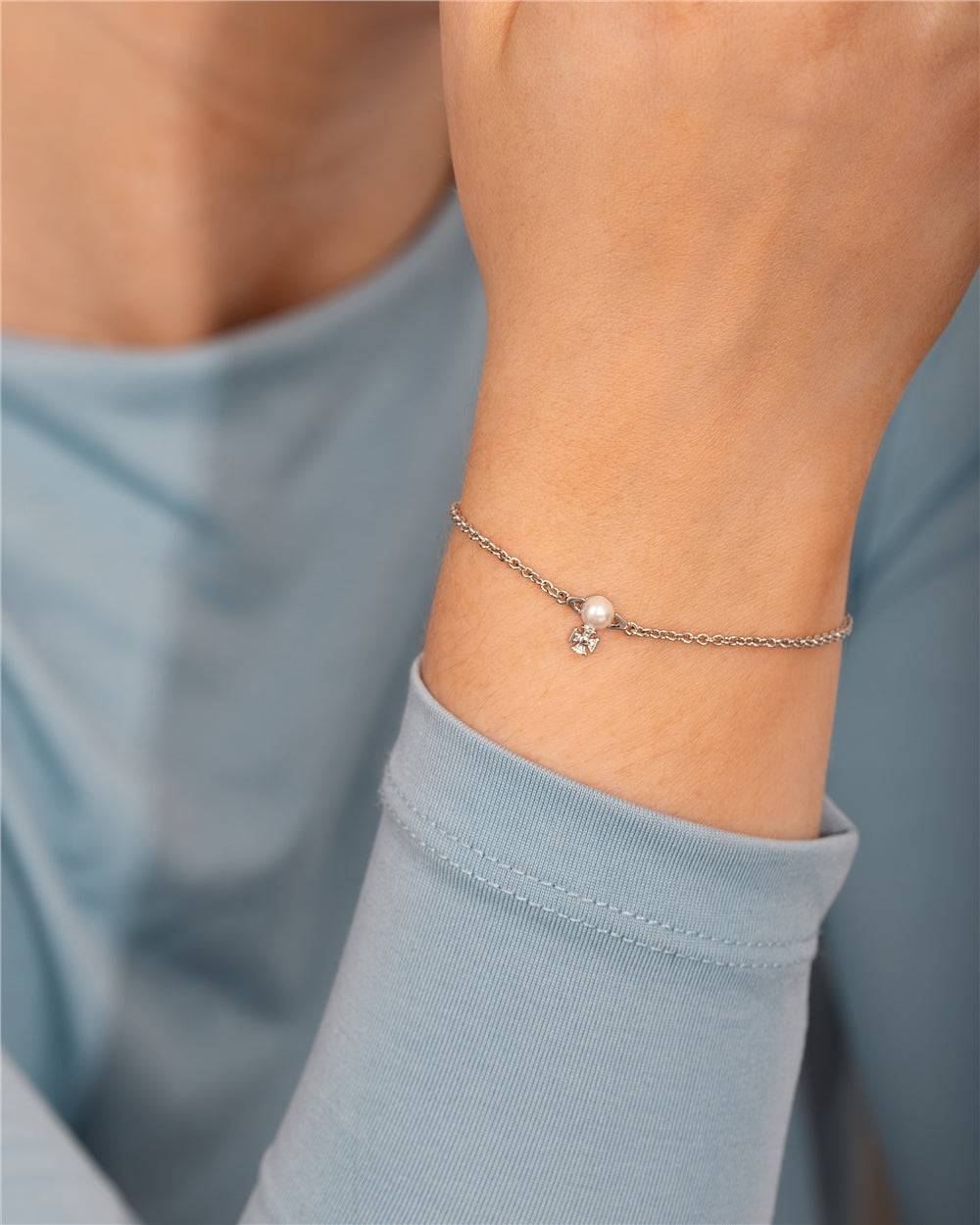 Vivienne Westwood Silver Balbina Cream Pearl Bracelet