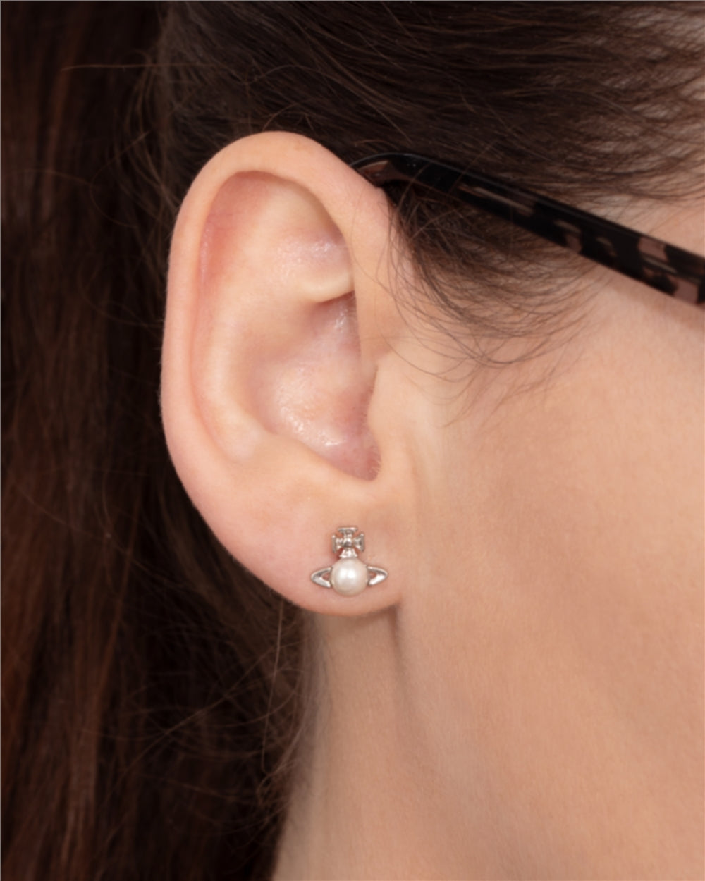 Vivienne Westwood Silver Balbina Cream Pearl Stud Earrings