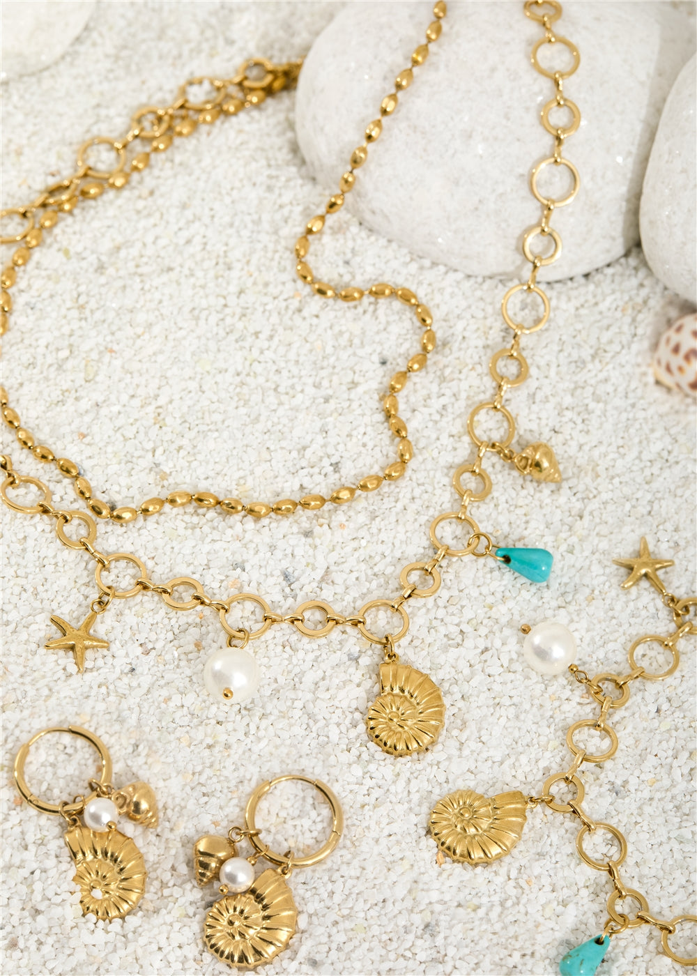 Over & Over Gold 14k Stainless Steel Shell Charm Bracelet
