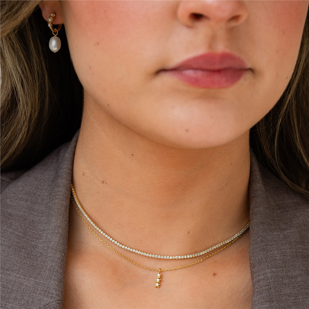 Seek + Find Shine Trio Star Gold Necklace