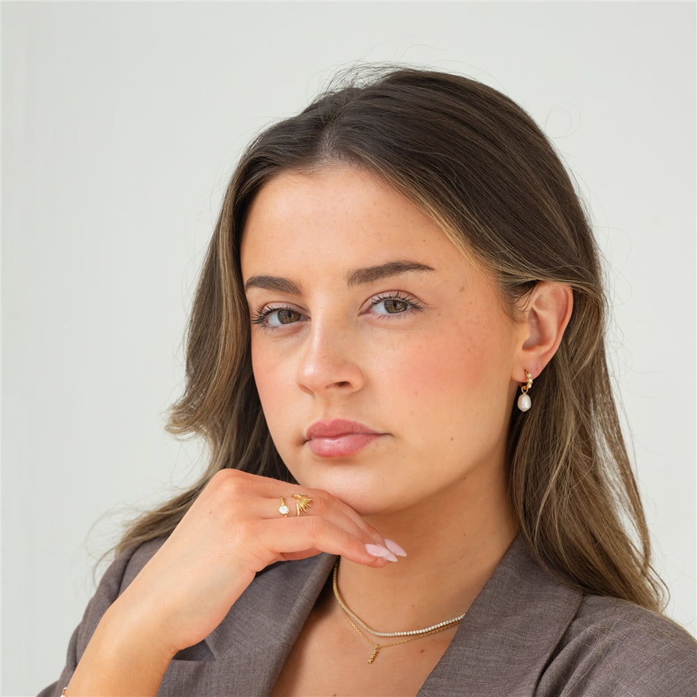 Seek + Find Shine Trio Star Gold Necklace