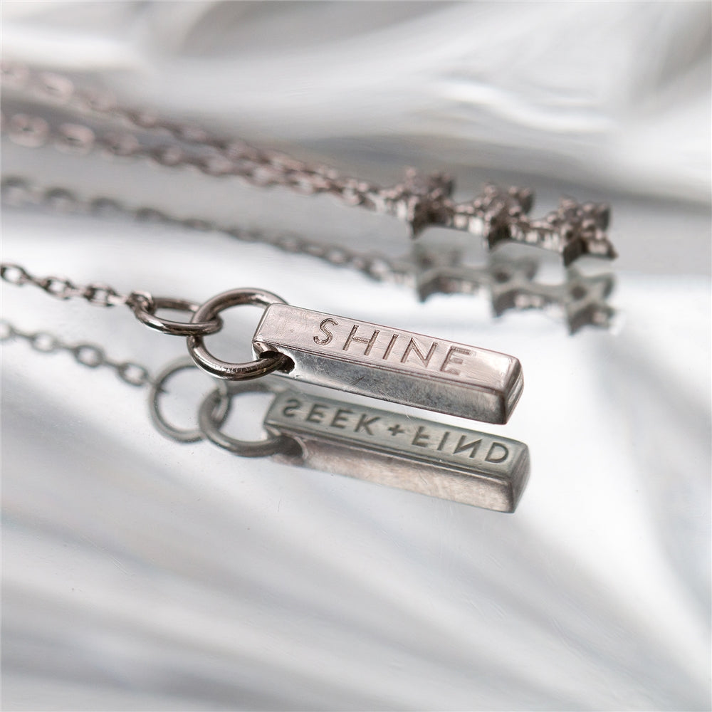 Seek + Find Shine Trio Star Silver Necklace