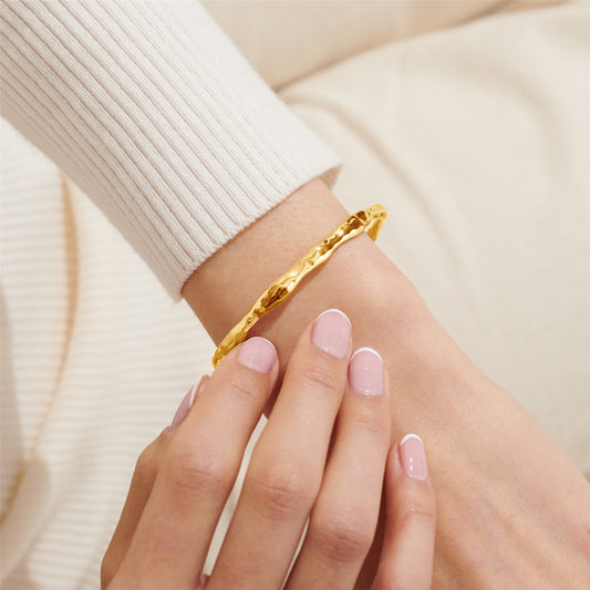 Joma Gold Style Hammered Bangle