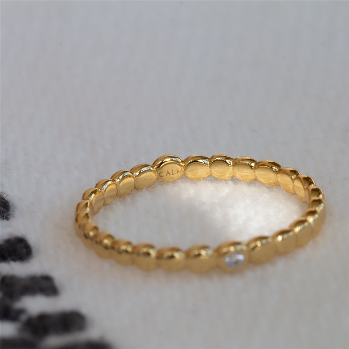 Seek + Find Gold Calm Bobble Ring