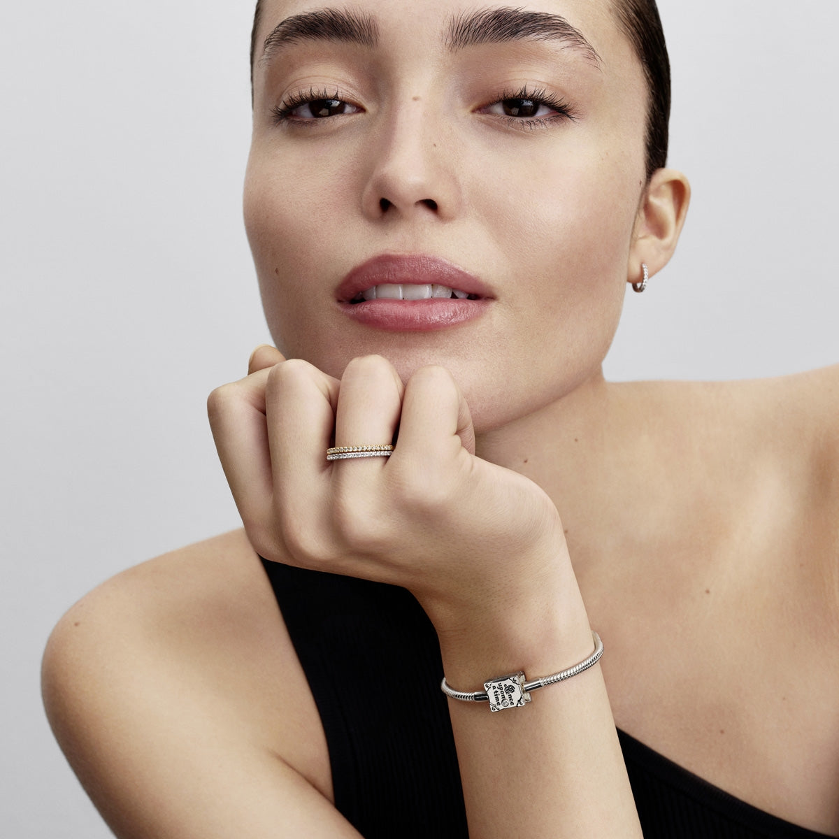 Pandora Disney Princess Storybook Lab-grown Diamond Snake Chain Bracelet
