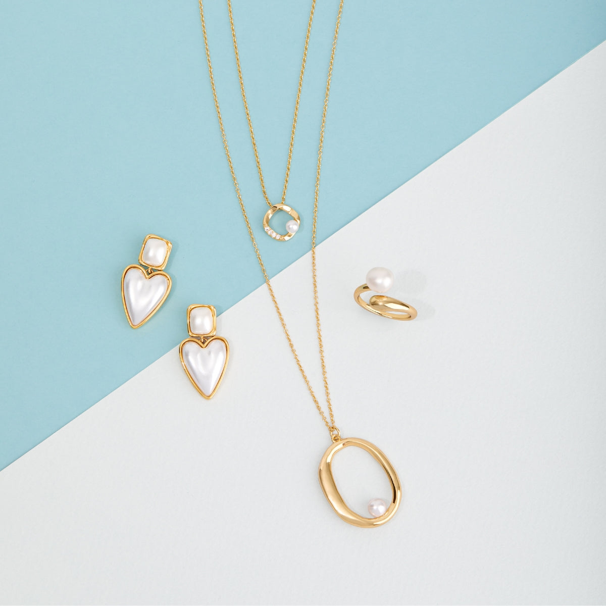 Gold Molten Circle and Pearl Gift Set