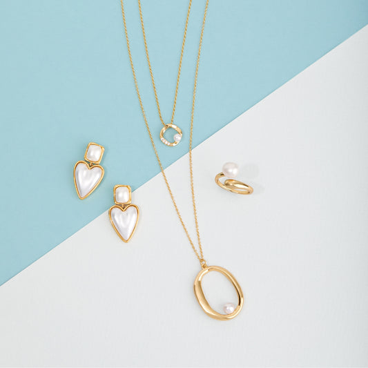 Gold Molten Circle and Pearl Gift Set