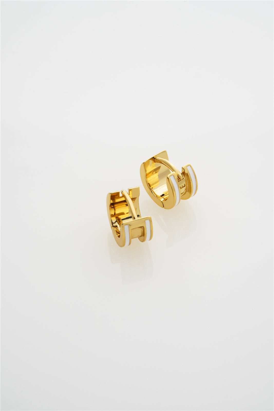Ted Baker Gold Rolo Engraved Roll White Huggies