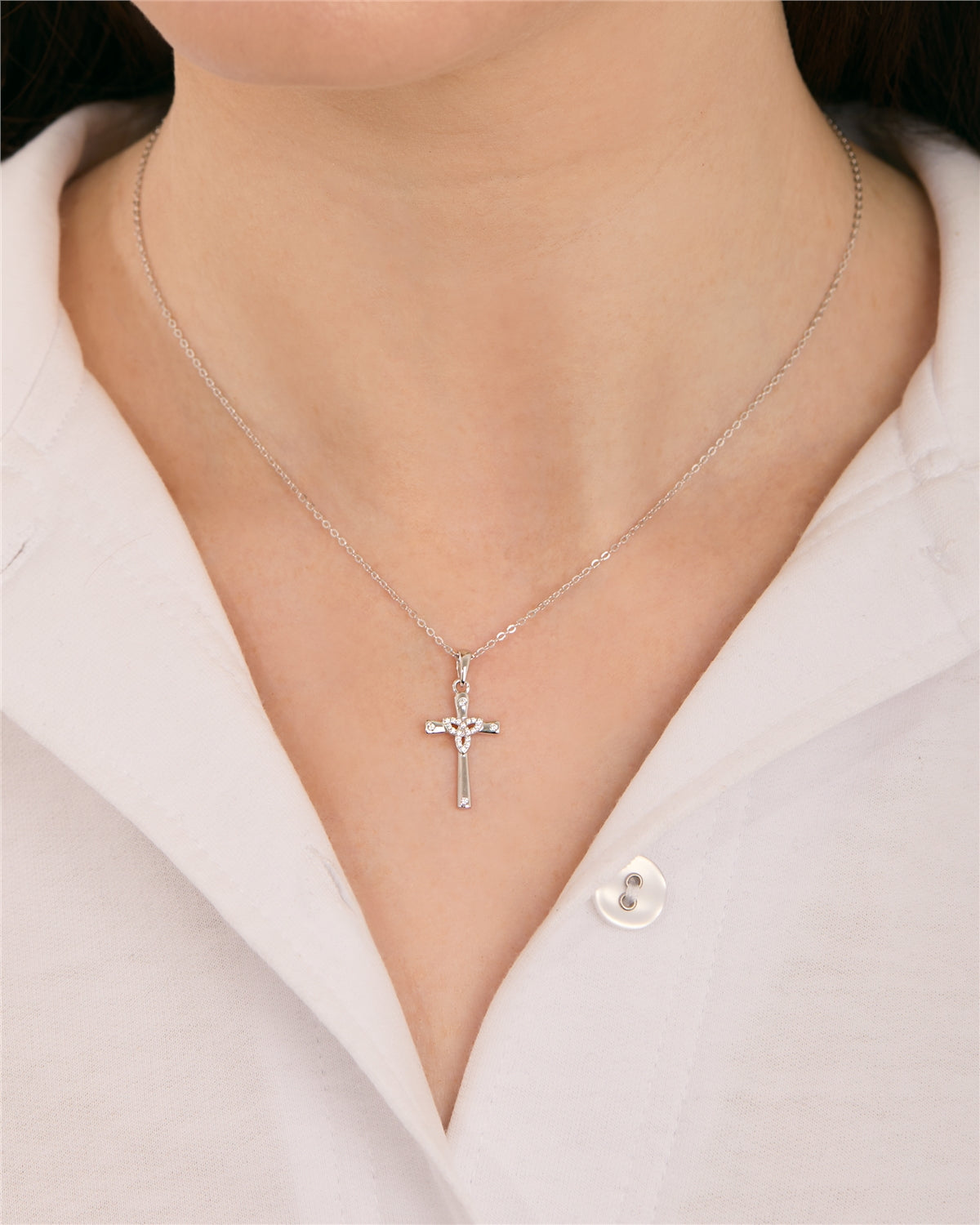 Argento Silver Celtic Knot Cross Necklace