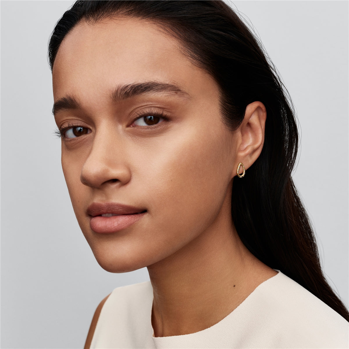 Pandora Gold Organically Shaped Stone-Set Oval Stud Earrings